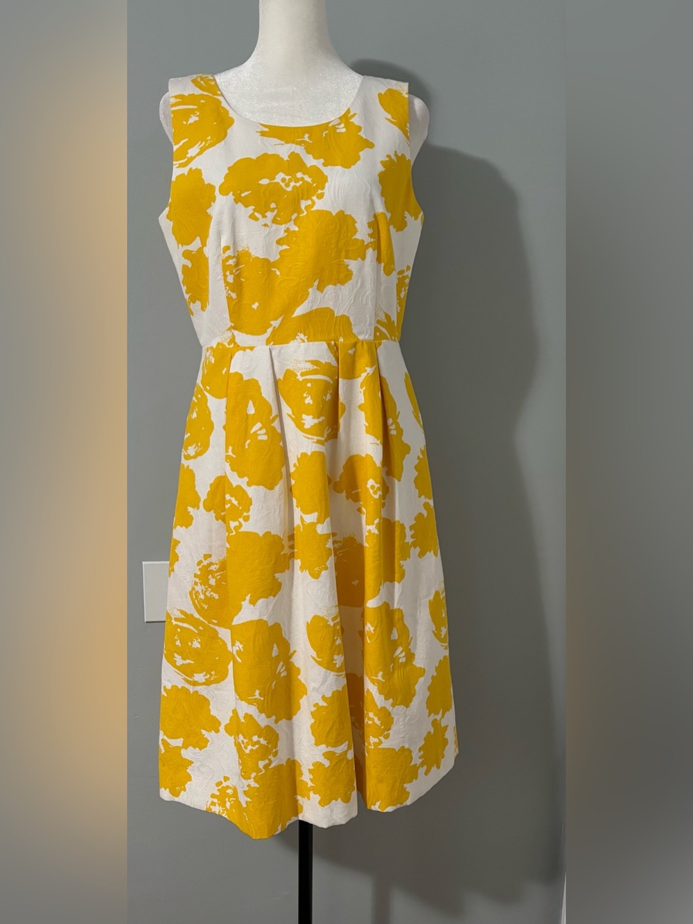 Talbots Sleeveless Yellow Floral Print A-Line Dress